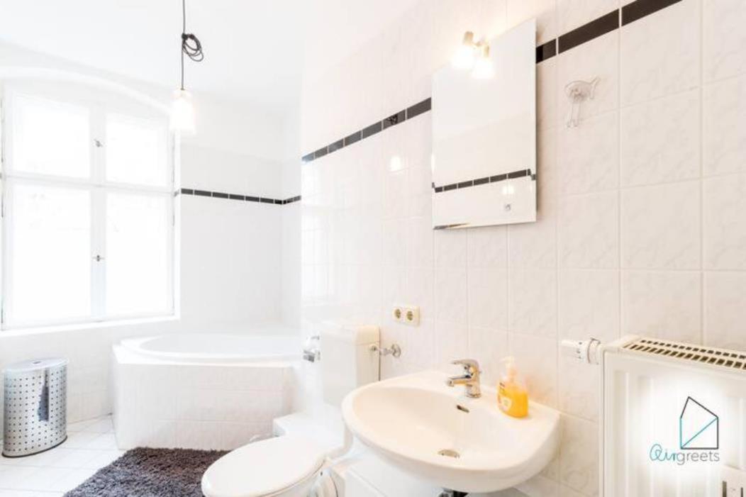 Апартаменти Sunny Studio At Wismarplatz Берлін Екстер'єр фото